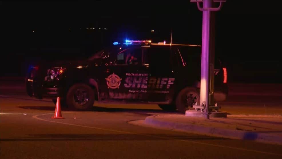 Three People Fatally Killed in Two-Vehicle Wreck near Georgetown