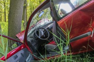 Single-Vehicle Wreck Kills Two Teenage Girls