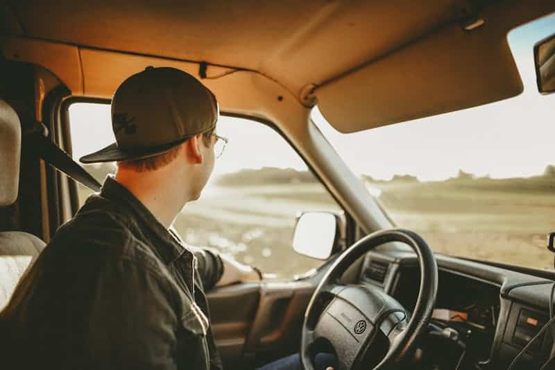 how to report truck drivers